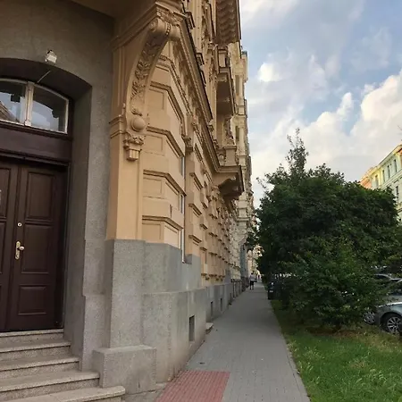 Apatrhostel Brno Albergue