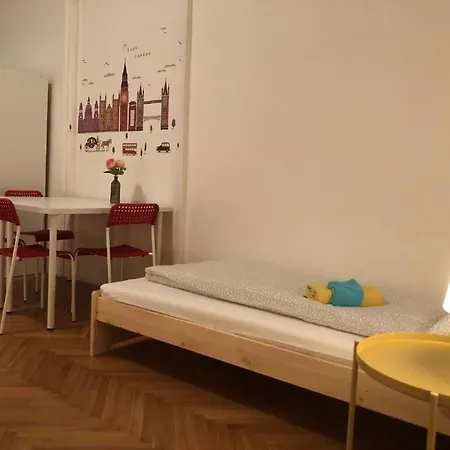 Apatrhostel Brno Albergue