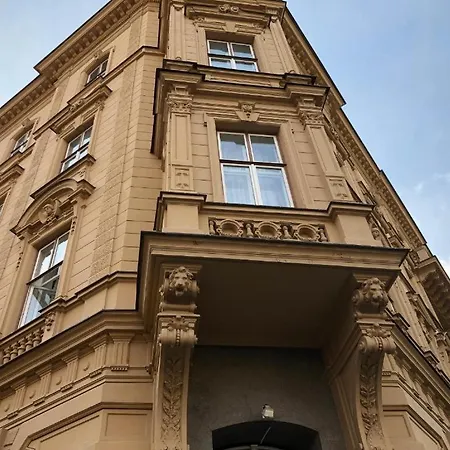 Albergue Apatrhostel Brno *