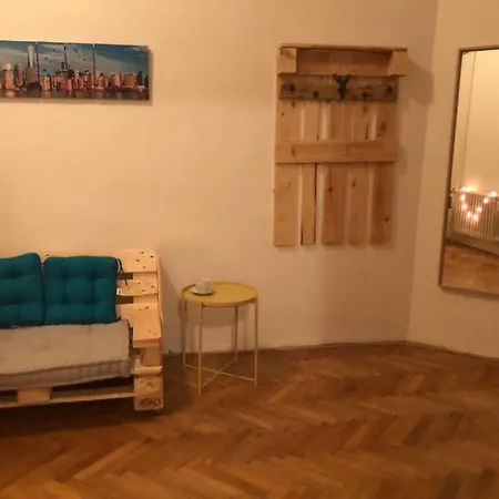Apatrhostel Brno Albergue Brno