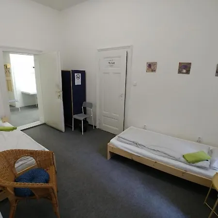 Apatrhostel Brno Albergue Brno