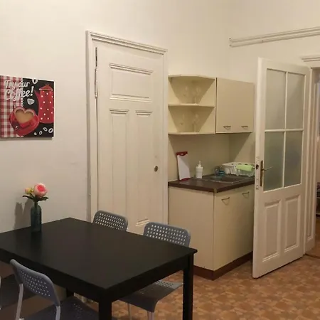Albergue Apatrhostel Brno Brno